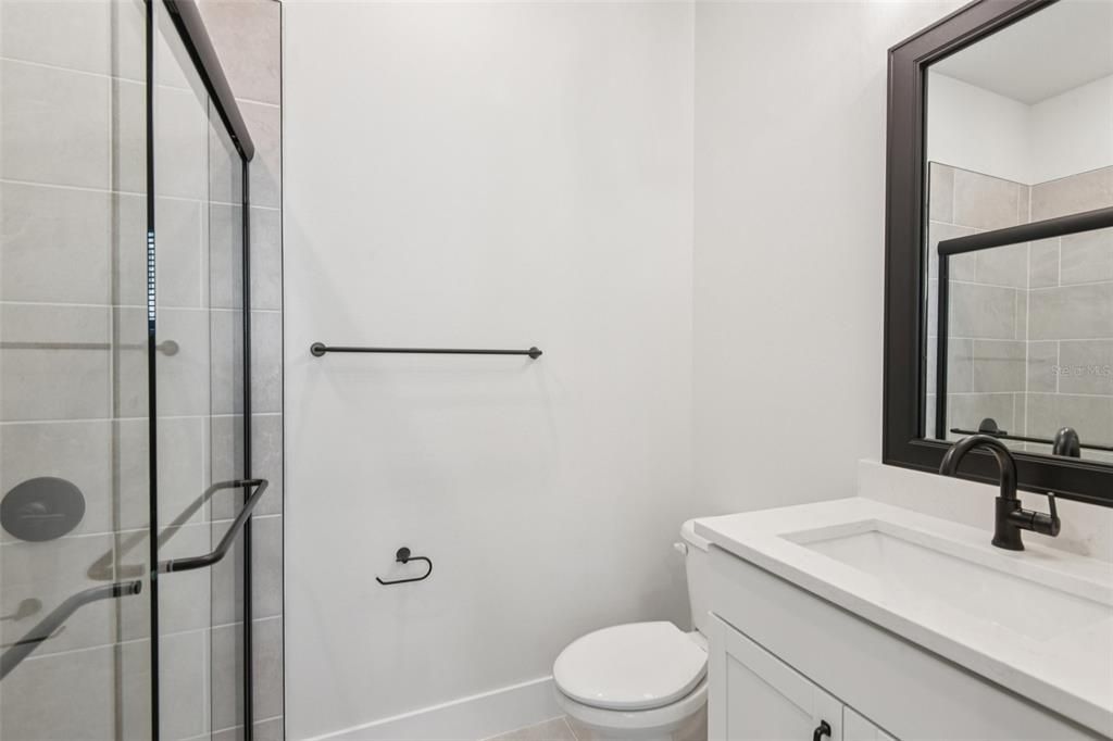 Active With Contract: $4,250 (3 beds, 3 baths, 1952 Square Feet)