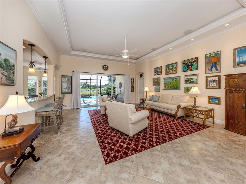 Activo con contrato: $648,000 (3 camas, 2 baños, 2262 Pies cuadrados)