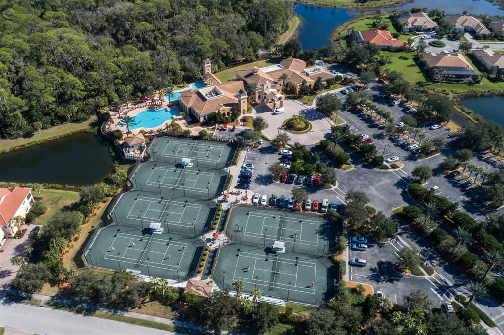 Activo con contrato: $648,000 (3 camas, 2 baños, 2262 Pies cuadrados)