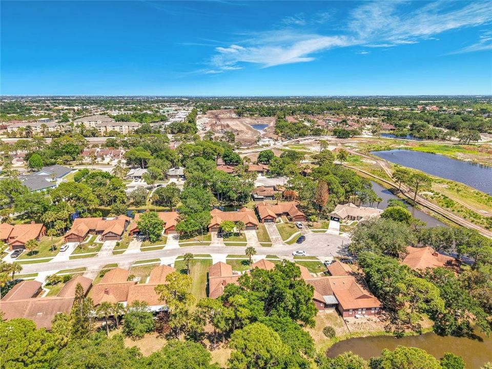 For Sale: $326,900 (2 beds, 2 baths, 1377 Square Feet)