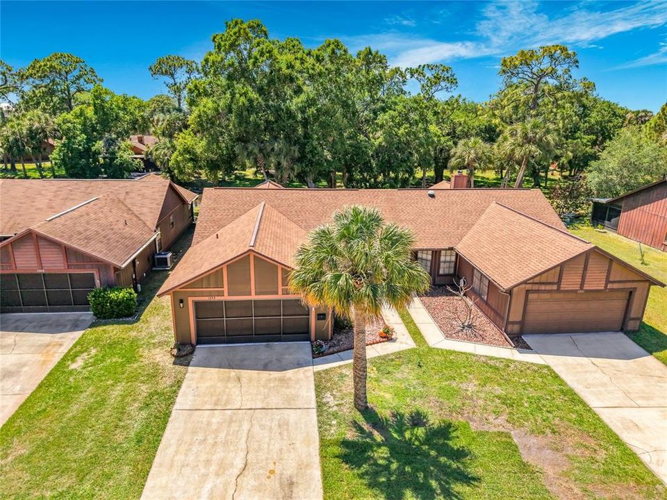 For Sale: $326,900 (2 beds, 2 baths, 1377 Square Feet)