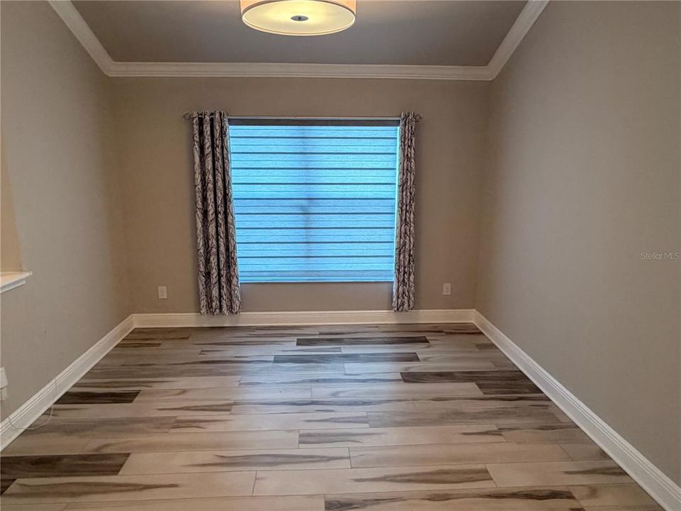 На продажу: $375,000 (3 спален, 2 ванн, 1796 Квадратных фут)