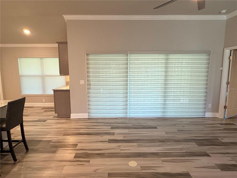 На продажу: $375,000 (3 спален, 2 ванн, 1796 Квадратных фут)