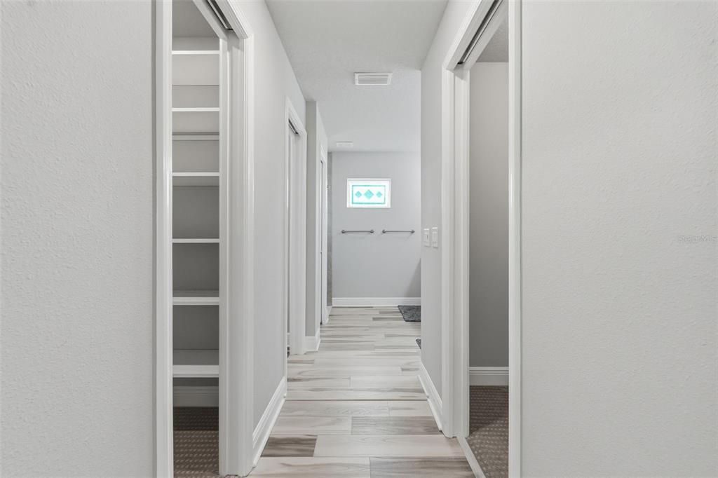 На продажу: $375,000 (3 спален, 2 ванн, 1796 Квадратных фут)