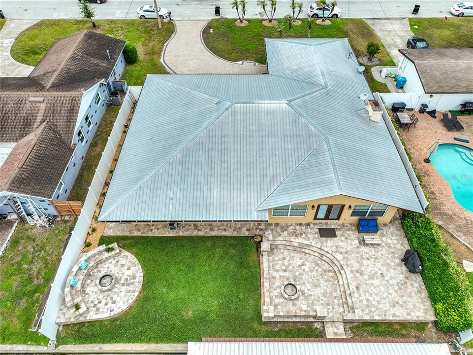 En Venta: $629,000 (3 camas, 3 baños, 3026 Pies cuadrados)