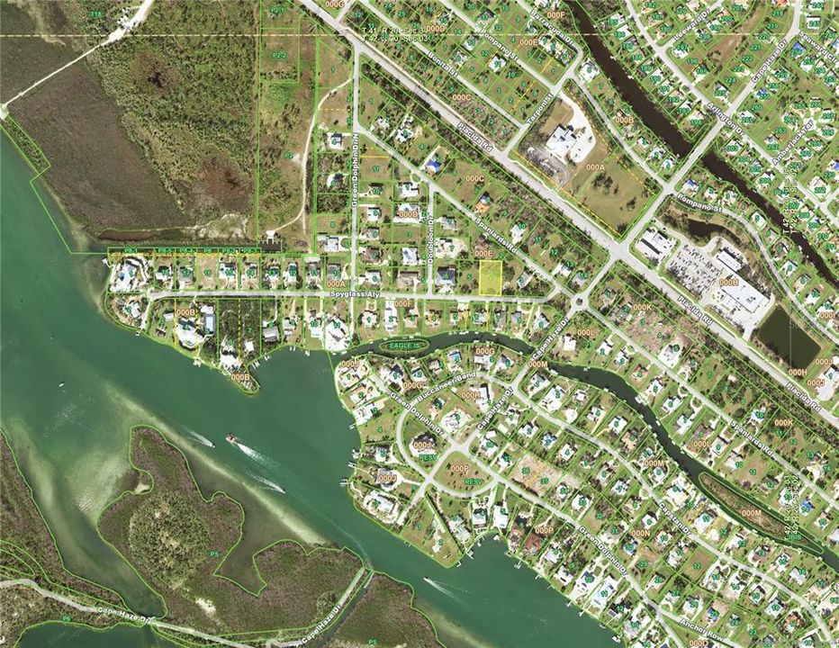 На продажу: $169,000 (0.57 acres)
