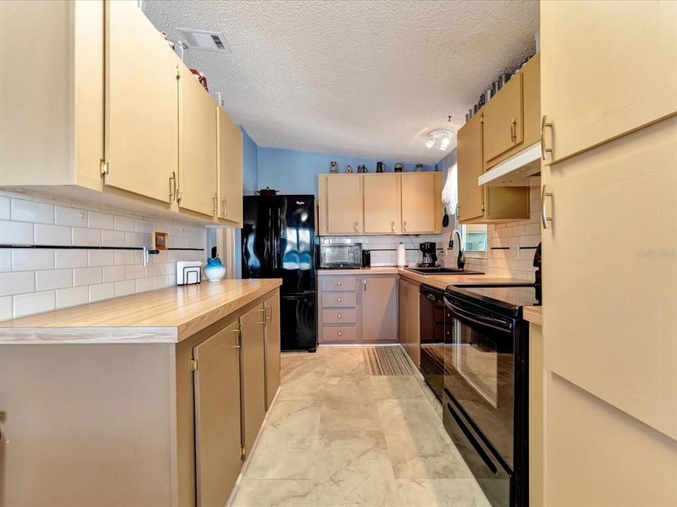 En Venta: $149,900 (2 camas, 2 baños, 1112 Pies cuadrados)