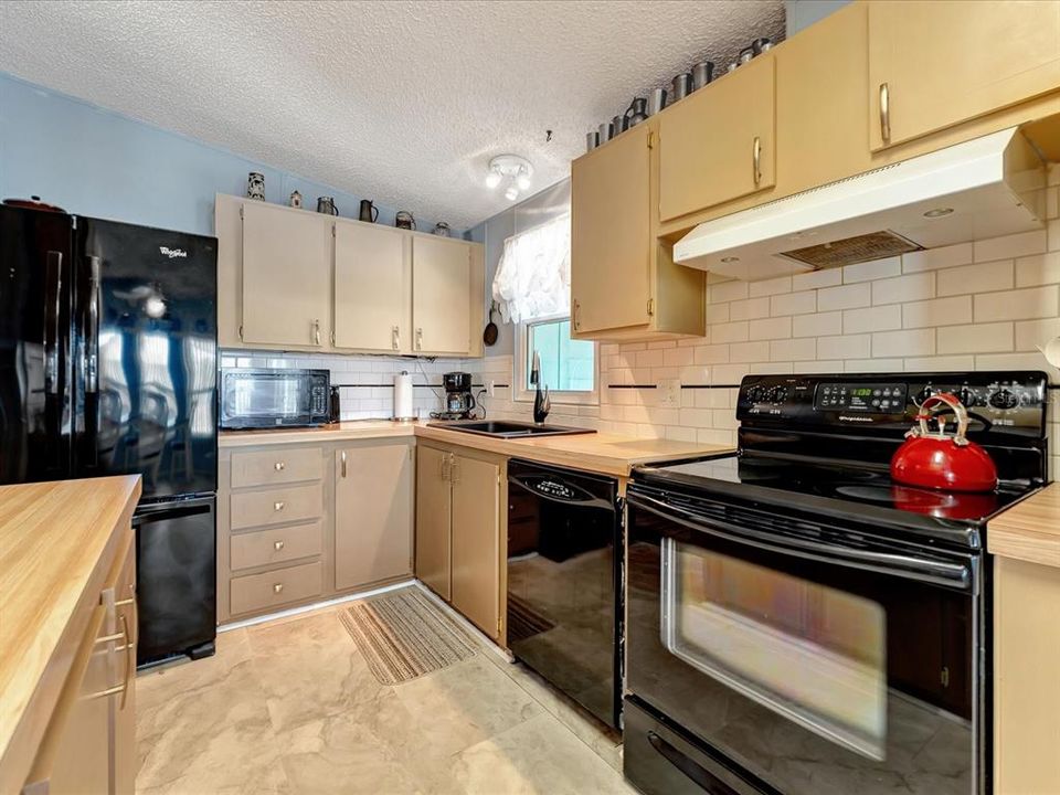 En Venta: $149,900 (2 camas, 2 baños, 1112 Pies cuadrados)