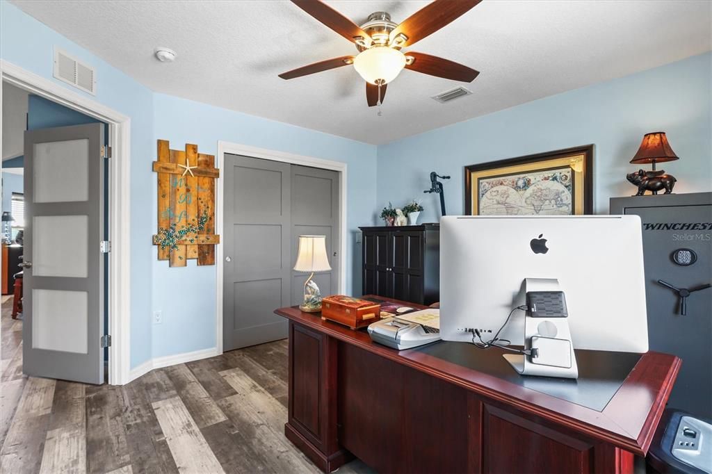 For Sale: $650,000 (3 beds, 2 baths, 1651 Square Feet)
