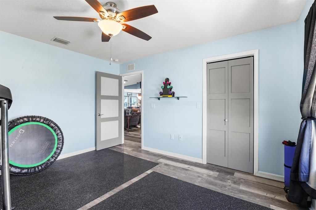 For Sale: $650,000 (3 beds, 2 baths, 1651 Square Feet)