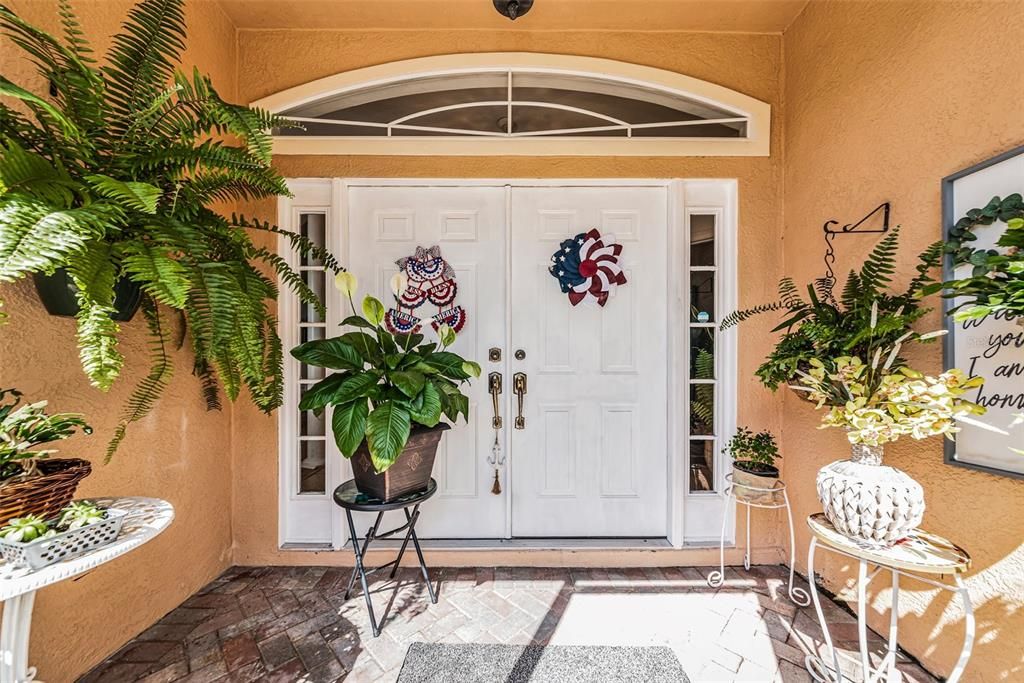 Activo con contrato: $424,900 (3 camas, 2 baños, 1890 Pies cuadrados)