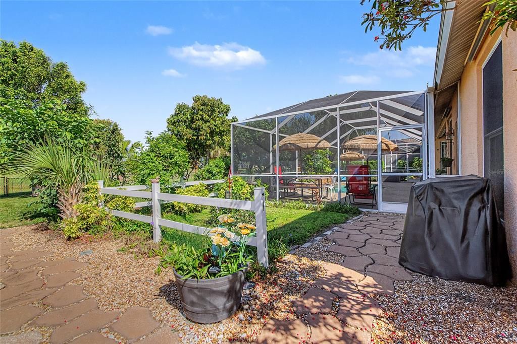 Activo con contrato: $424,900 (3 camas, 2 baños, 1890 Pies cuadrados)