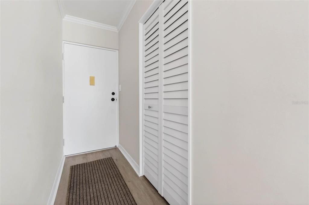 На продажу: $148,000 (1 спален, 1 ванн, 1025 Квадратных фут)