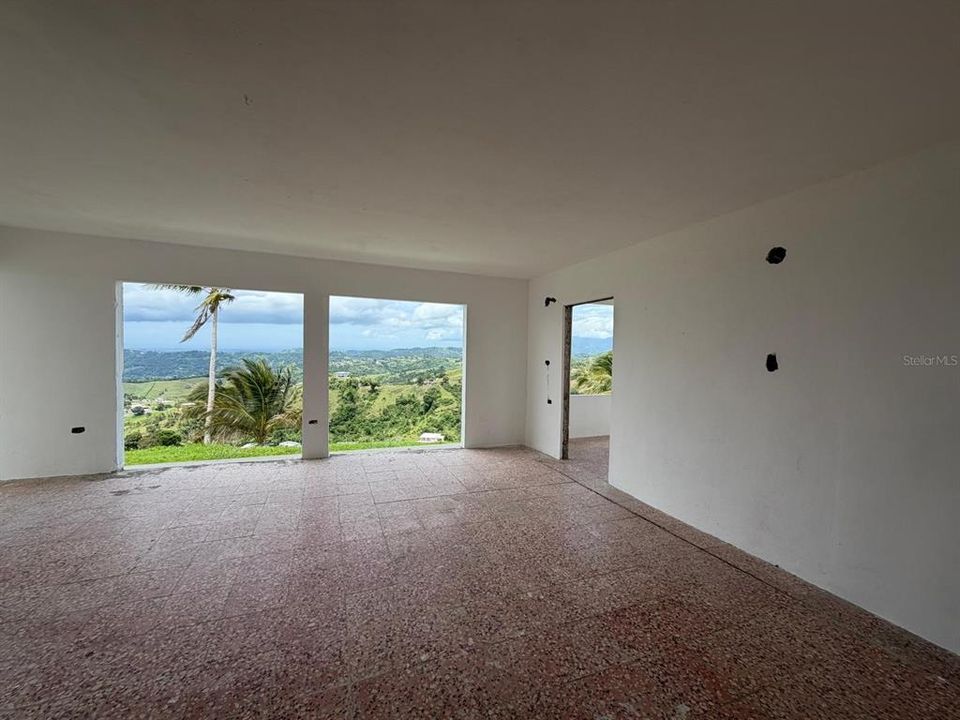 На продажу: $445,000 (9,651.00 acres)