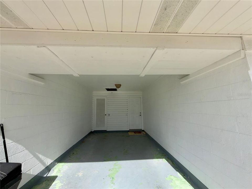 For Sale: $160,000 (2 beds, 1 baths, 950 Square Feet)
