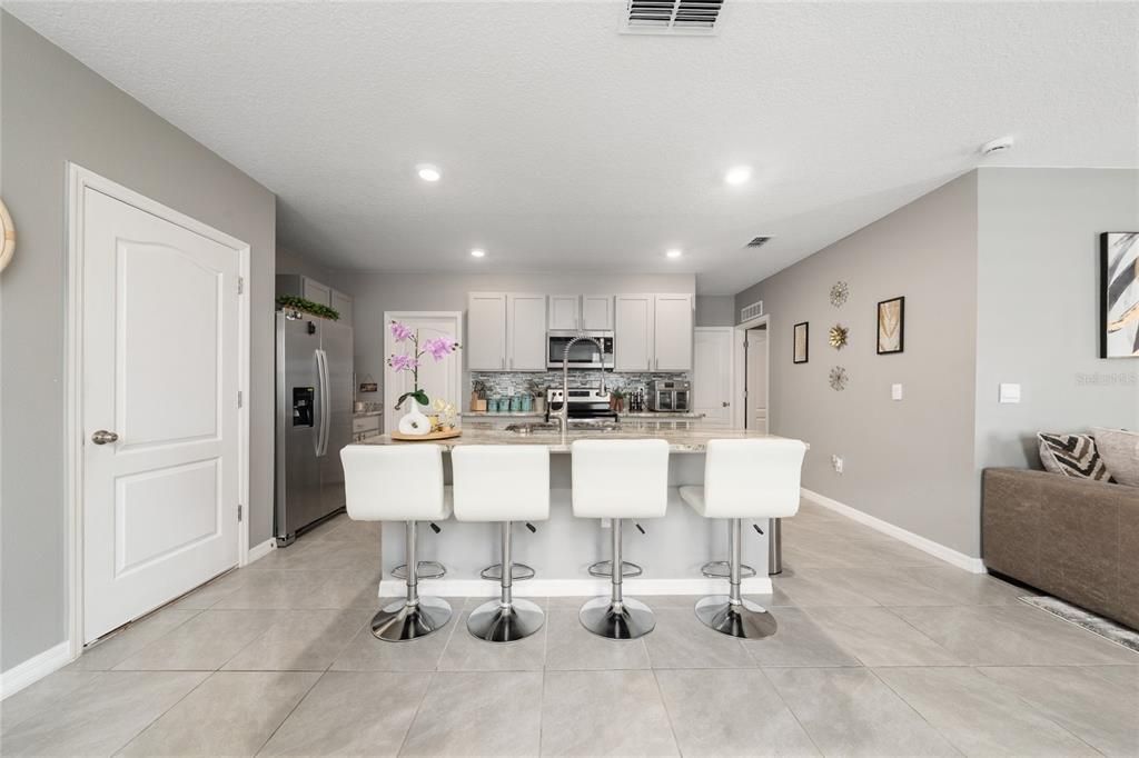 For Sale: $445,000 (5 beds, 3 baths, 2448 Square Feet)