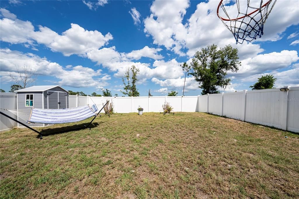 For Sale: $445,000 (5 beds, 3 baths, 2448 Square Feet)