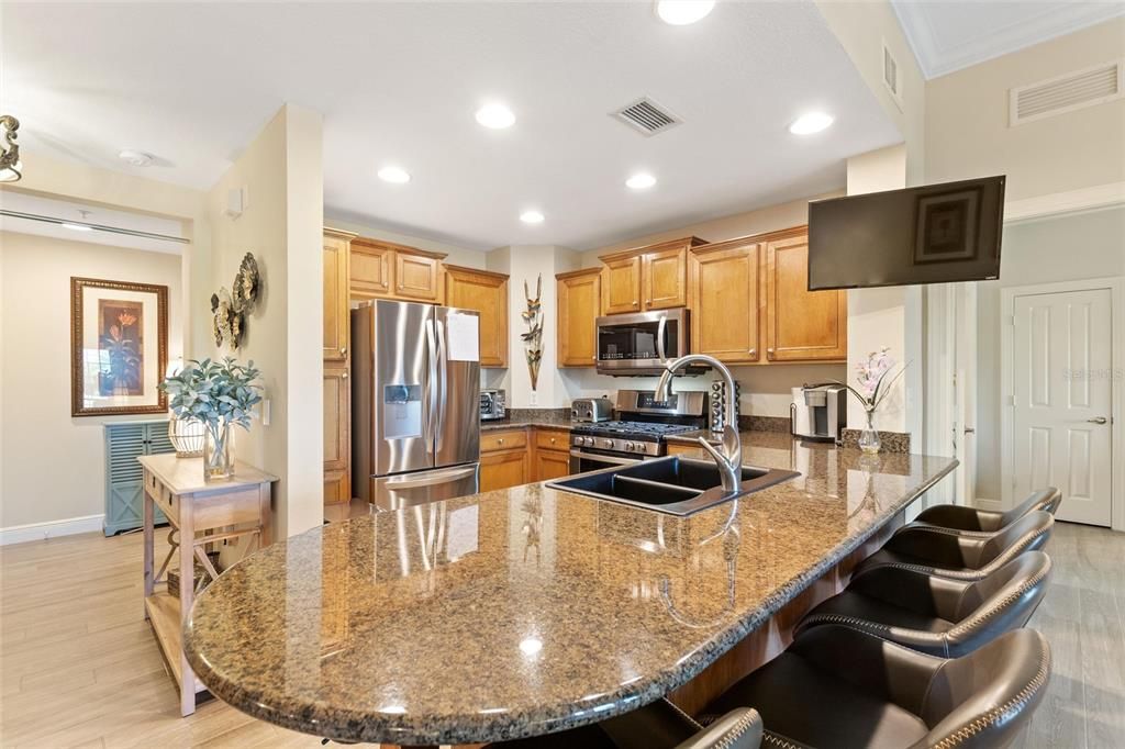 Active With Contract: $279,000 (3 beds, 2 baths, 1344 Square Feet)