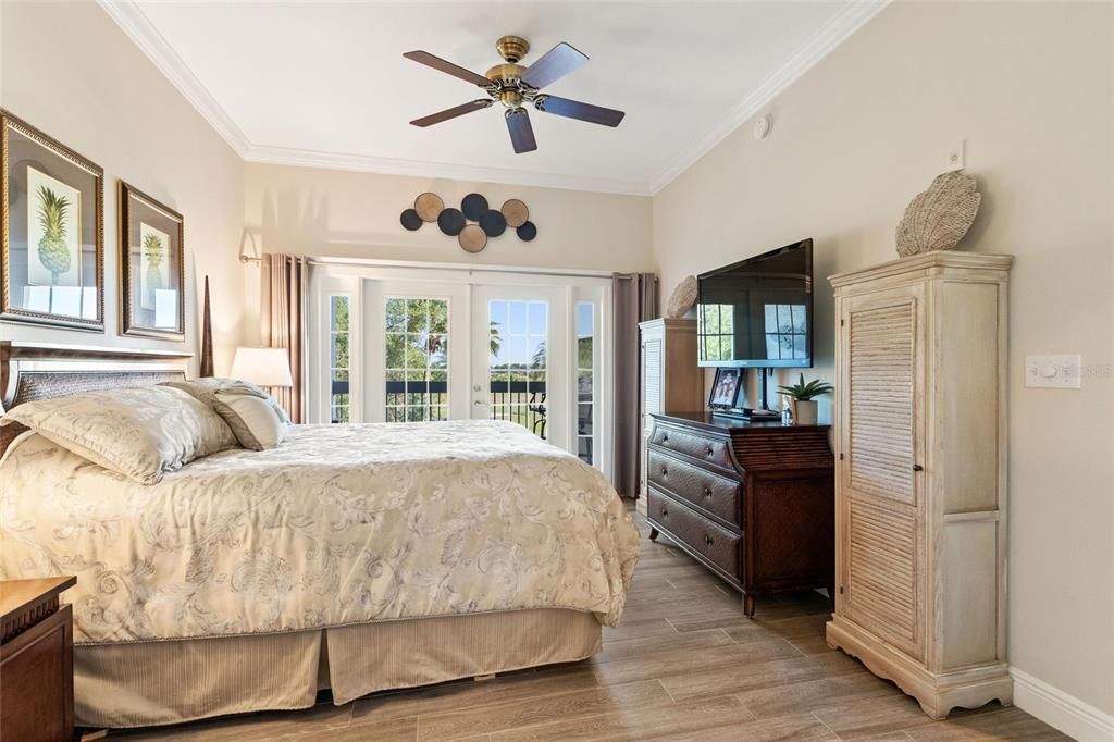 Active With Contract: $279,000 (3 beds, 2 baths, 1344 Square Feet)