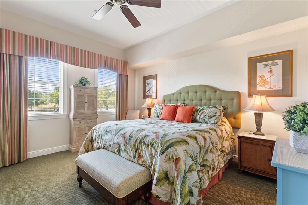 Active With Contract: $279,000 (3 beds, 2 baths, 1344 Square Feet)