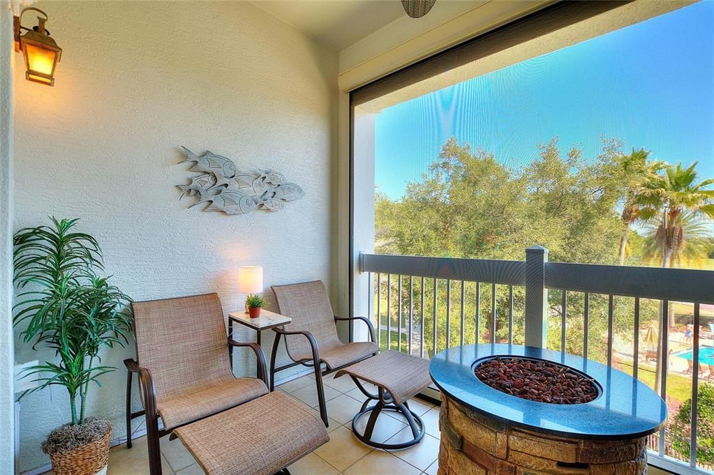Active With Contract: $279,000 (3 beds, 2 baths, 1344 Square Feet)
