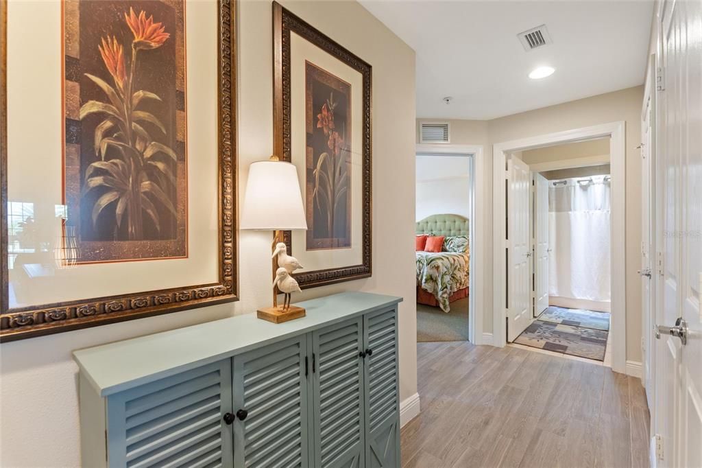 Active With Contract: $279,000 (3 beds, 2 baths, 1344 Square Feet)