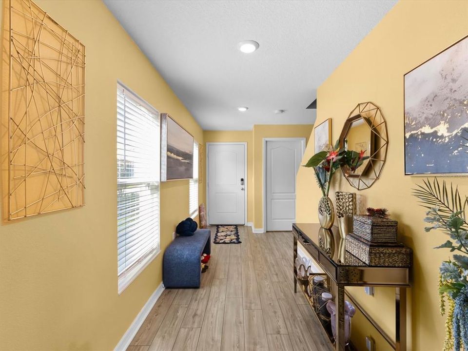 For Sale: $330,000 (4 beds, 2 baths, 1831 Square Feet)