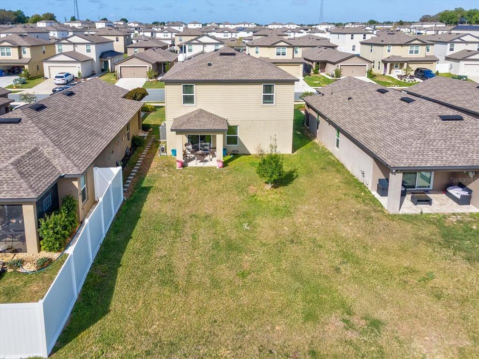 For Sale: $330,000 (4 beds, 2 baths, 1831 Square Feet)