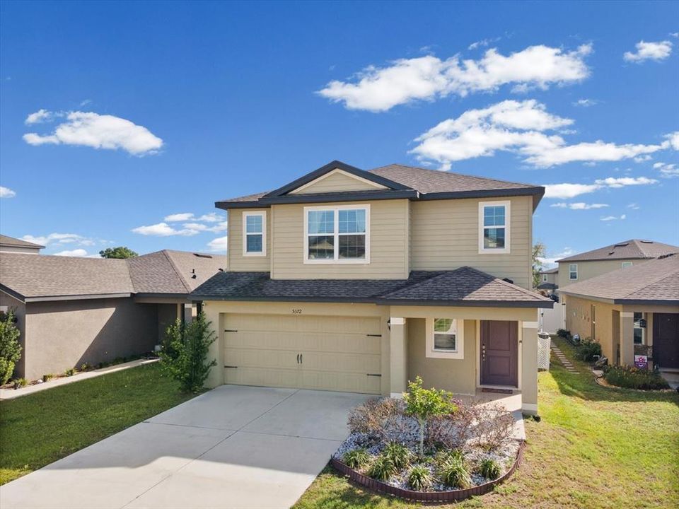 For Sale: $330,000 (4 beds, 2 baths, 1831 Square Feet)