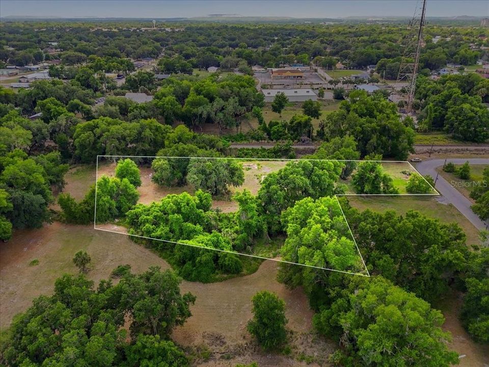 待售: $159,900 (1.91 acres)