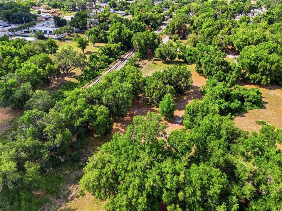 待售: $159,900 (1.91 acres)