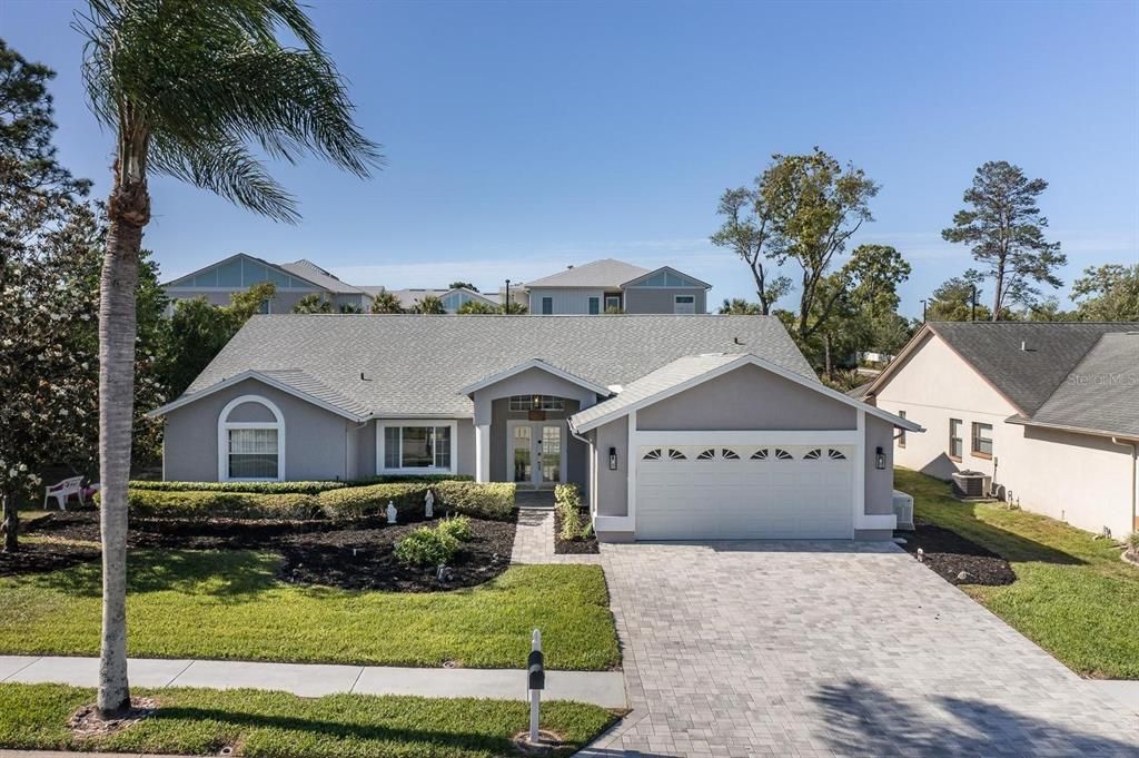 Active With Contract: $339,900 (3 beds, 2 baths, 2013 Square Feet)