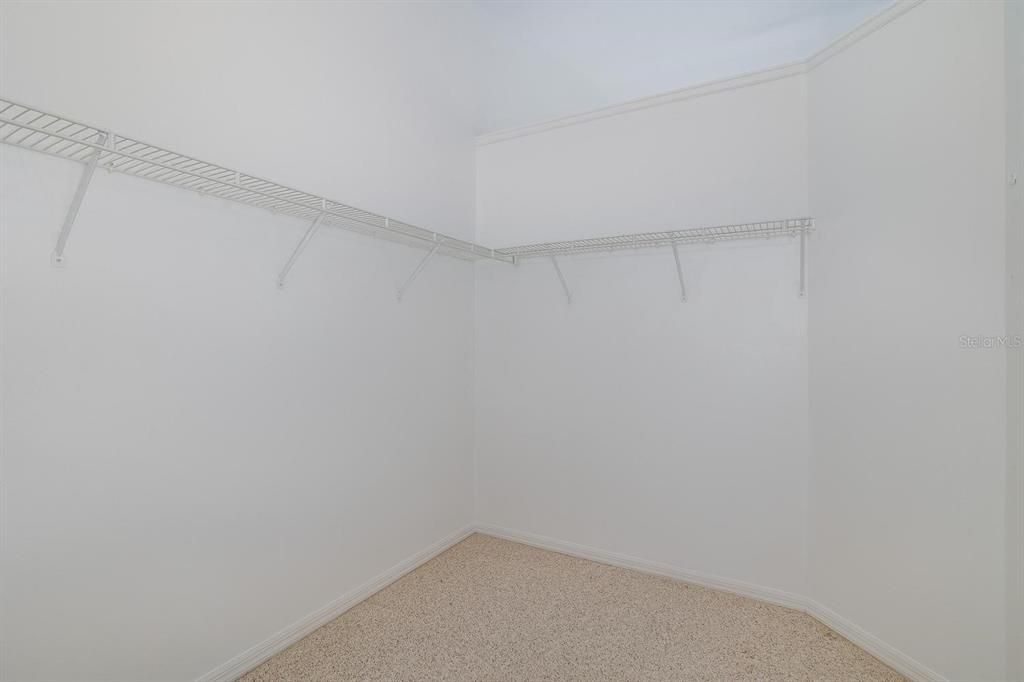 Active With Contract: $339,900 (3 beds, 2 baths, 2013 Square Feet)