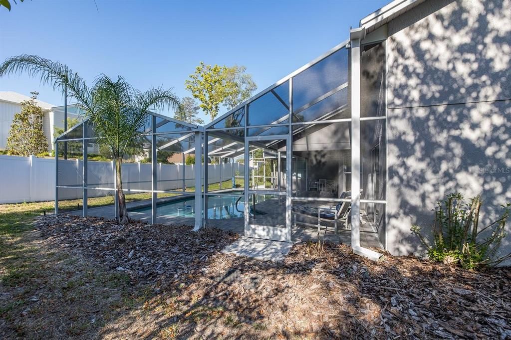 Active With Contract: $339,900 (3 beds, 2 baths, 2013 Square Feet)