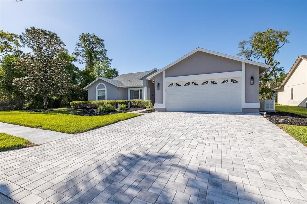 Active With Contract: $339,900 (3 beds, 2 baths, 2013 Square Feet)