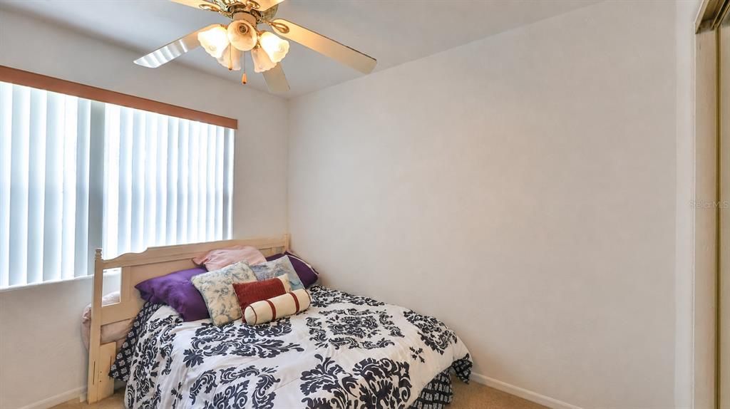 Activo con contrato: $299,000 (2 camas, 2 baños, 1436 Pies cuadrados)