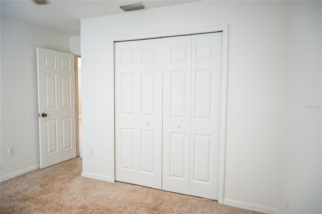 Active With Contract: $229,900 (3 beds, 2 baths, 1415 Square Feet)