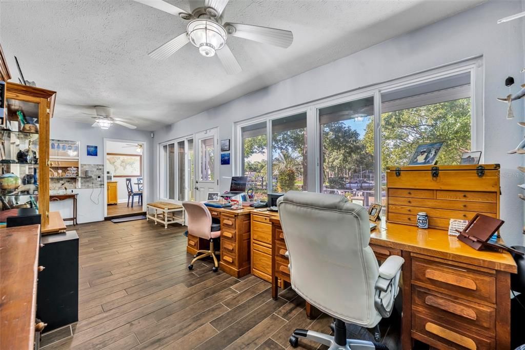 For Rent: $3,000 (3 beds, 2 baths, 1681 Square Feet)