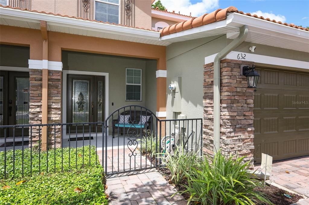 For Sale: $375,000 (3 beds, 2 baths, 2177 Square Feet)