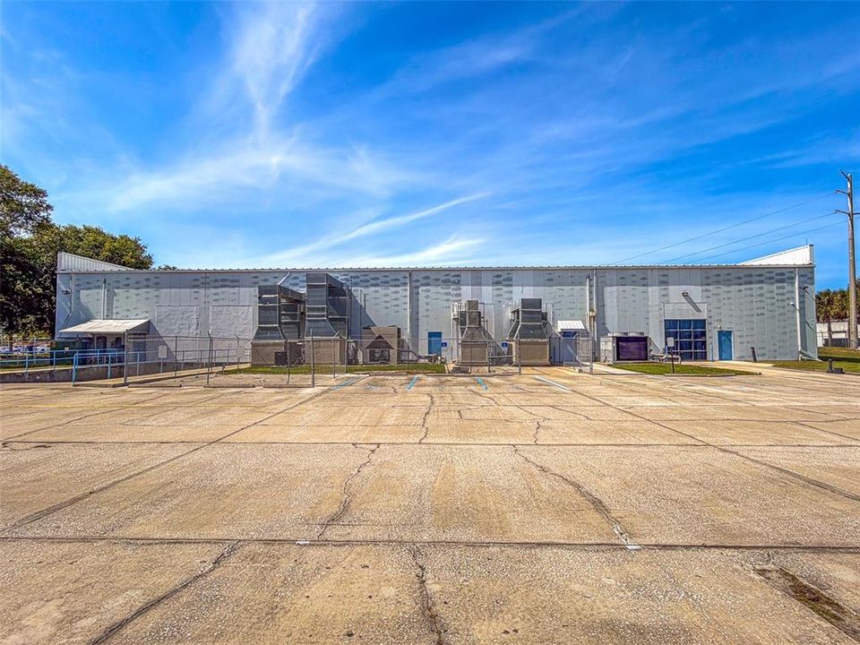 For Sale: $5,000,000 (0 beds, 0 baths, 27493 Square Feet)