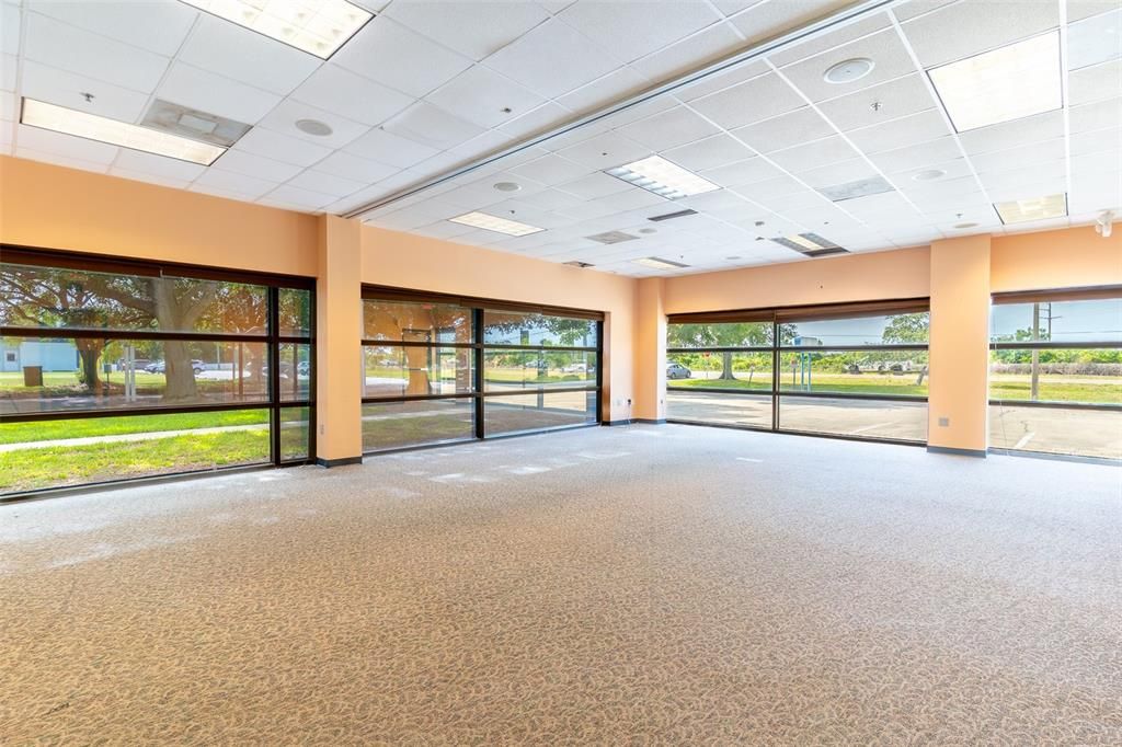 For Sale: $5,000,000 (0 beds, 0 baths, 27493 Square Feet)