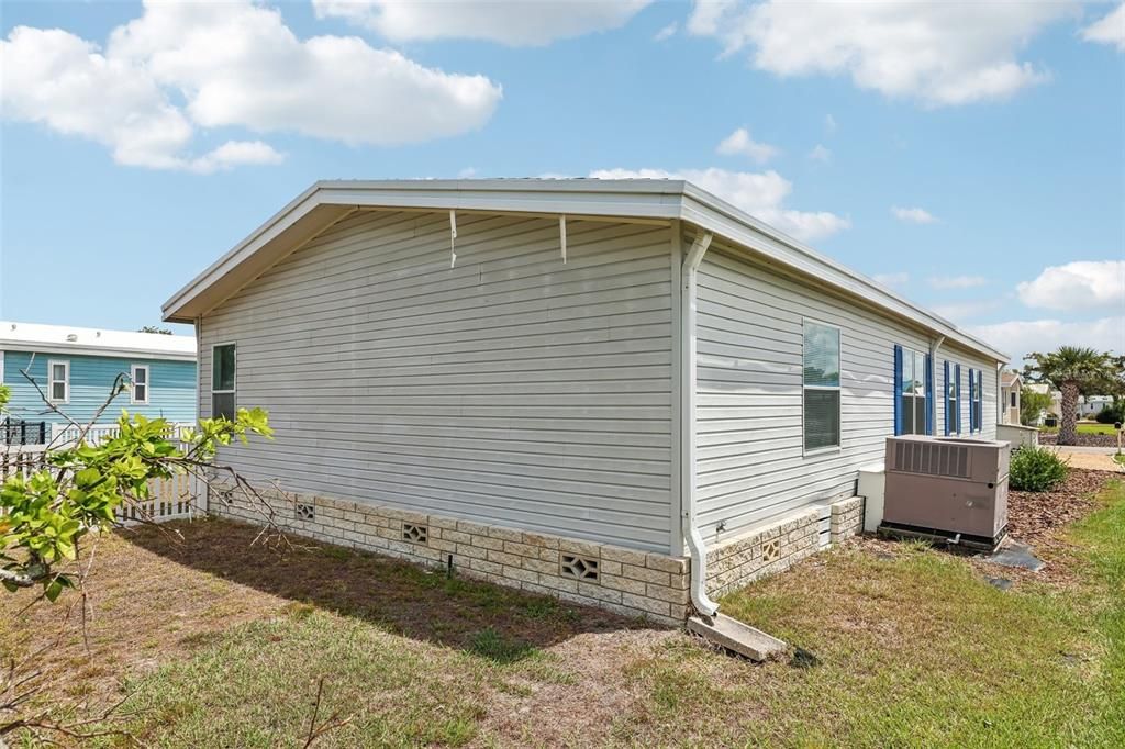 Activo con contrato: $195,000 (3 camas, 2 baños, 1512 Pies cuadrados)
