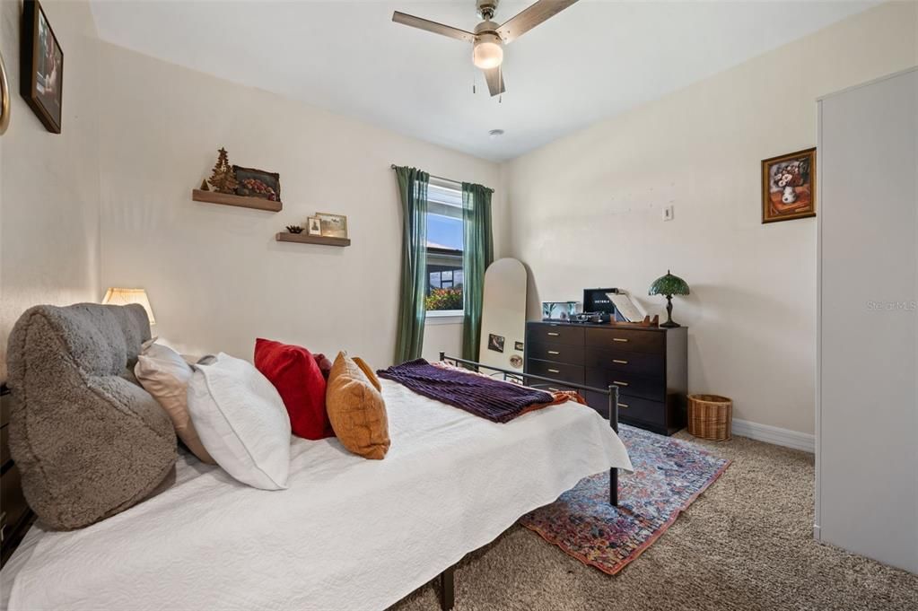 En Venta: $535,000 (3 camas, 2 baños, 2190 Pies cuadrados)