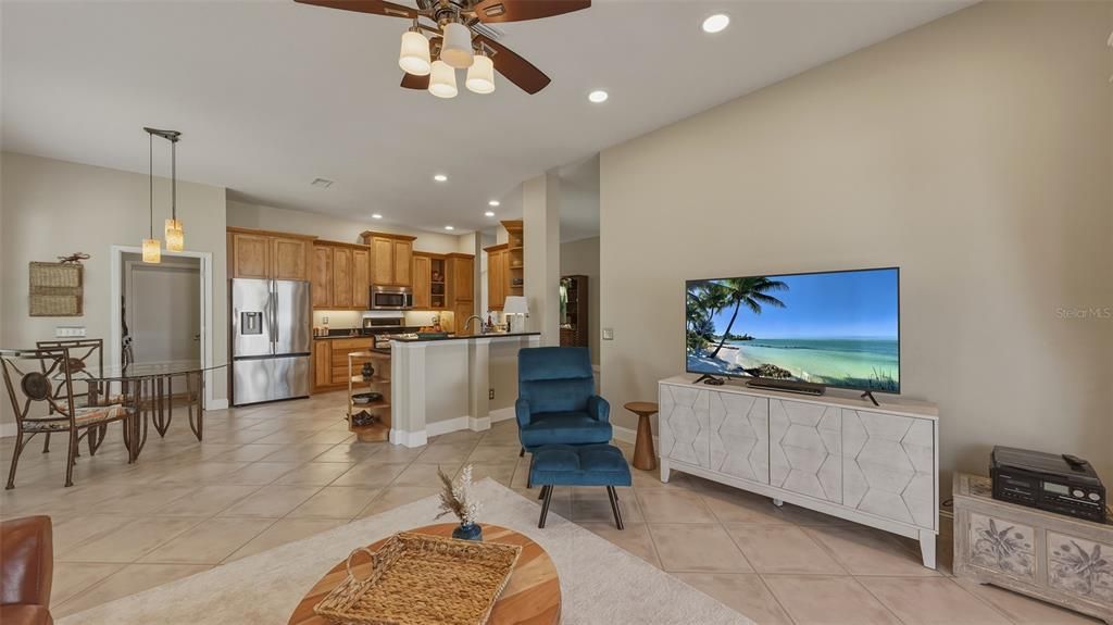 For Sale: $579,000 (4 beds, 2 baths, 2156 Square Feet)