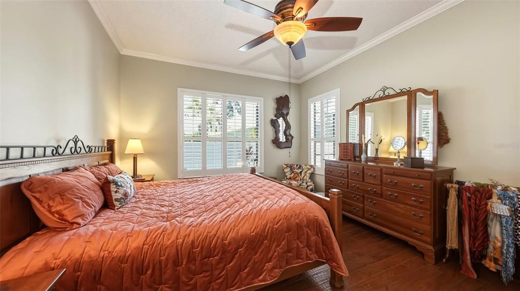 For Sale: $579,000 (4 beds, 2 baths, 2156 Square Feet)