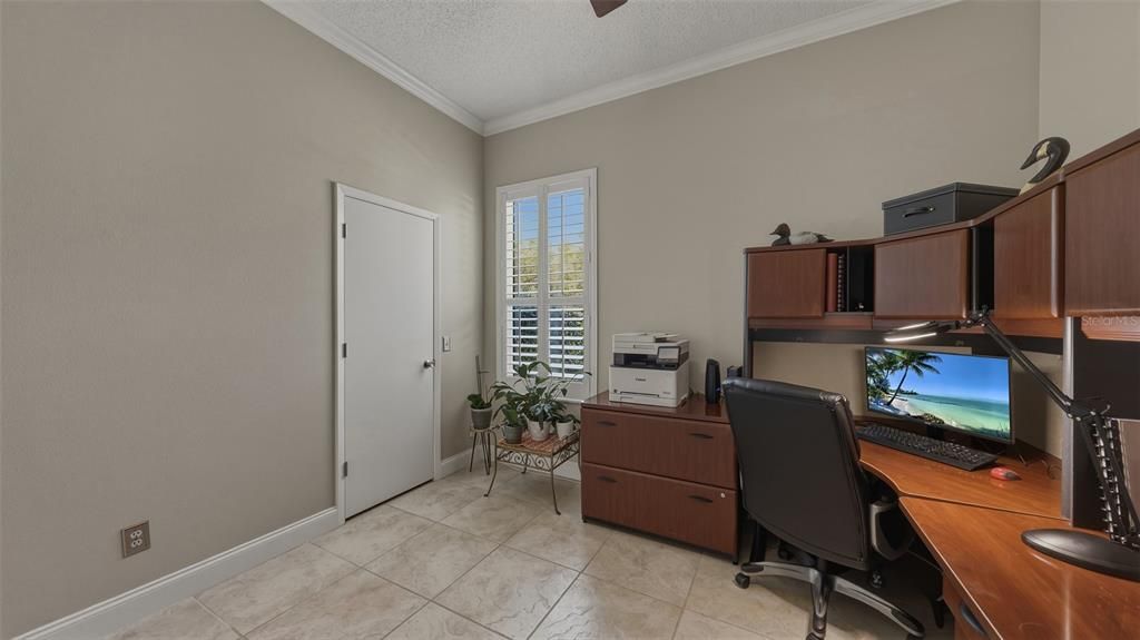 For Sale: $579,000 (4 beds, 2 baths, 2156 Square Feet)