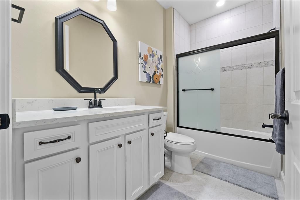 En Venta: $459,900 (2 camas, 2 baños, 1812 Pies cuadrados)