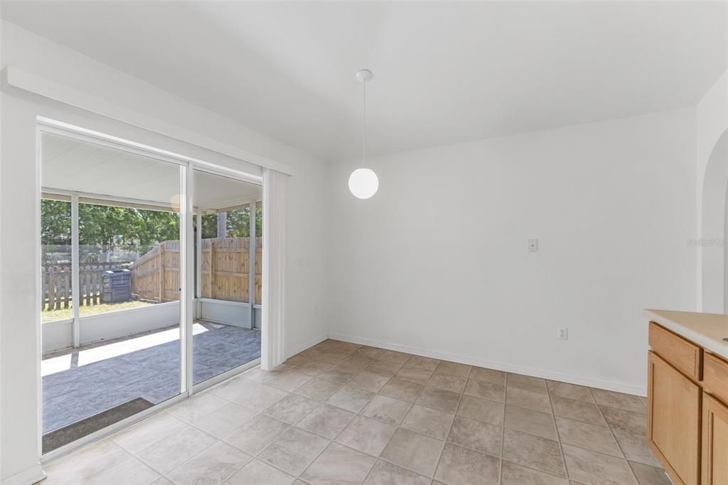 Active With Contract: $265,000 (3 beds, 2 baths, 1292 Square Feet)