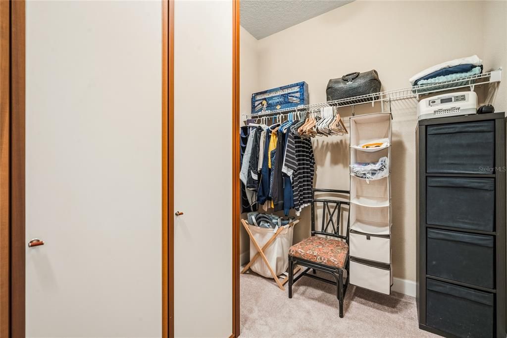 Active With Contract: $725,000 (5 beds, 3 baths, 2464 Square Feet)