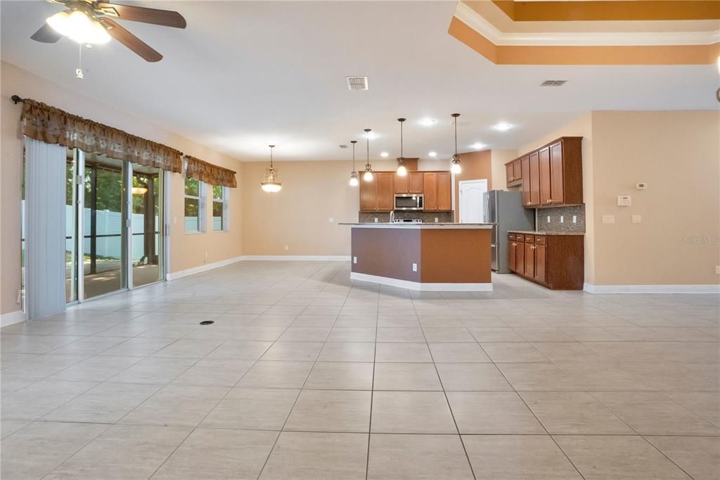 For Sale: $529,900 (4 beds, 3 baths, 2361 Square Feet)